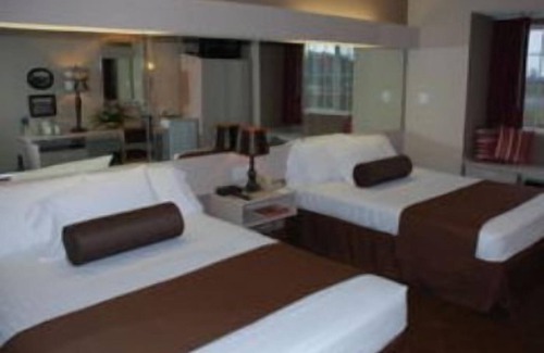 Grand Rivers Hotel | Patti's Inn & Suites