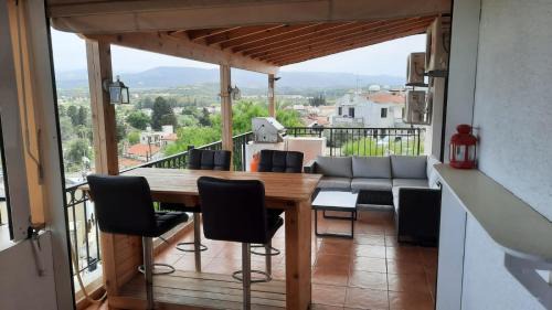 Prodromi Apartment | Paul and Maria Sea View Apartment