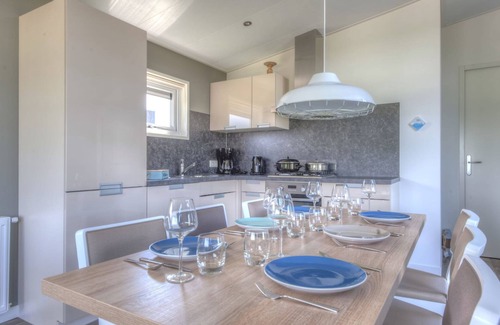 Municipality of Hellevoetsluis House | Pavilion 6 by Interhome