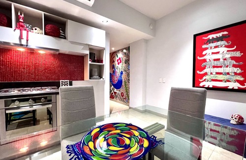 Romantic Zone Condo | Pavilion Paradise - Steps away from everything!