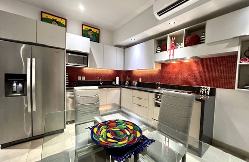 Romantic Zone Condo | Pavilion Paradise - Steps away from everything!