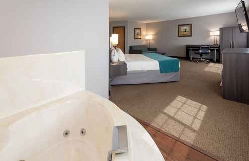 Paynesville Hotel | Paynesville Inn And Suites