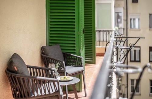 Castellana Apartment | Paz - 4 bedrooms and terrace in Castellana
