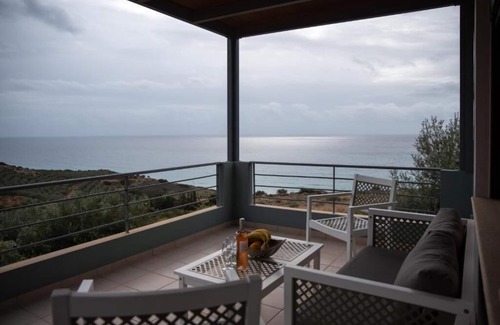 Keratokambos Apartment | Peace and Beach House