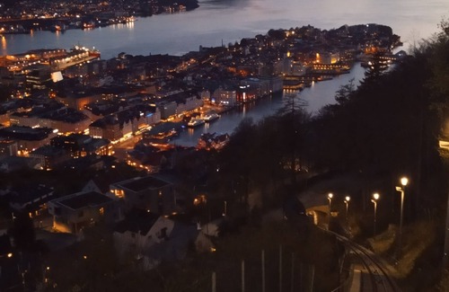 Rong Apartment | Peace and quiet viev sea view. Close to Bergen.