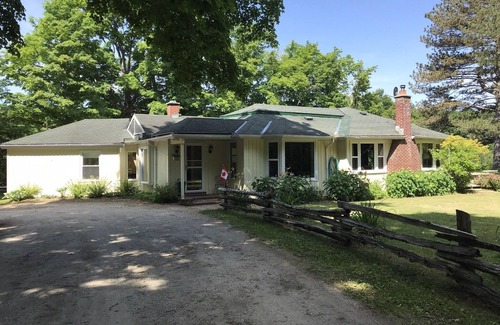 Mulmur House | Peace and tranquillity in the Hills of Mulmur