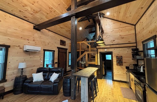 Murray Cabin | Peace Of Mind. Relax, rest, recharge!