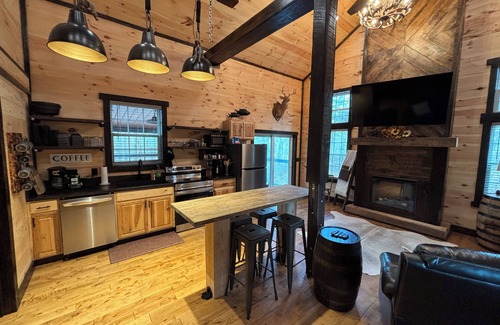 Murray Cabin | Peace Of Mind. Relax, rest, recharge!