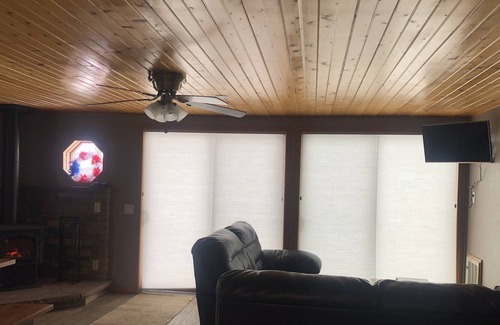 Bottineau Cabin | Peace & Quiet and Amazing sunsets await you! Enjoy this great vacation hideaway!