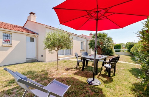 Landevieille House | Peace, relaxation and nature at Landevieille