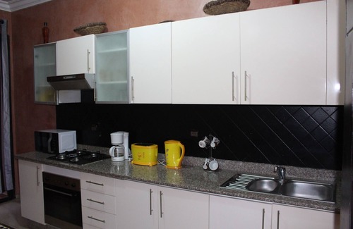 Gueliz Apartment | Peace, relaxation and a romantic getaway DAR Assafa