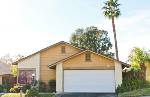 Sylmar House | Peaceful 1BR/1BA Retreat by the Mountains – A Cozy Escape in LA