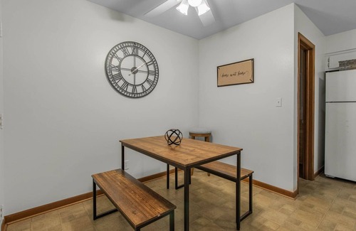 Pittsboro Apartment | Peaceful 2-Bedroom Apartment - Close To It All!