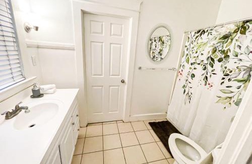 View Park-Windsor Hills House | Peaceful 2 Bedroom Home - NH-WIN