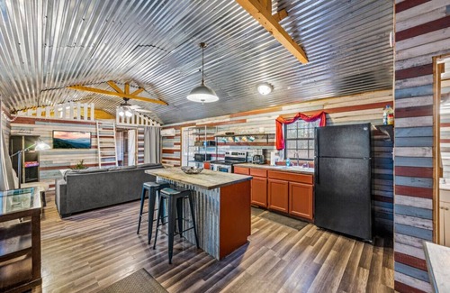 Mount Juliet Cabin | Peaceful 2BR cabin w/Firepit+ Yard* Near Nashville