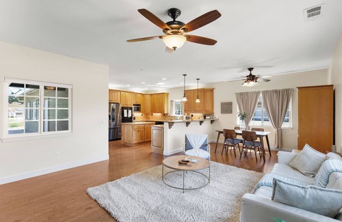 Temecula House | Peaceful 5 acre estate, Single level 3-bed 2 bath, minutes to Old Town, wineries
