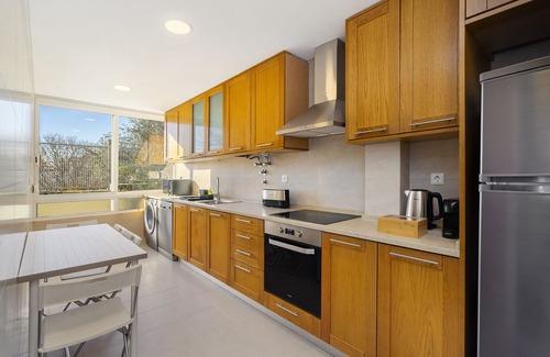 Alges House | Peaceful Algés Family Home