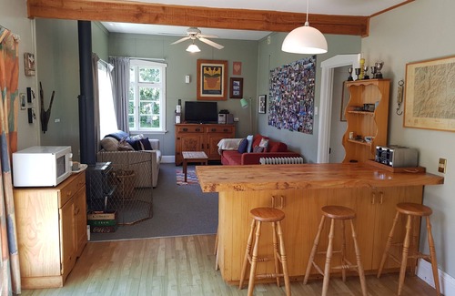 Hanmer Springs House | Peaceful and private bach just a few minutes walk to village centre and pools