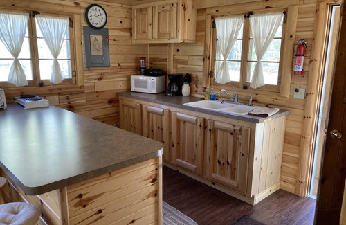 Atlanta Cabin | Peaceful and private room for all your toy haulers