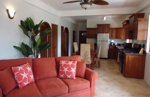 Marigot Bay Apartment | Peaceful Apartment, 2 mins to the bay