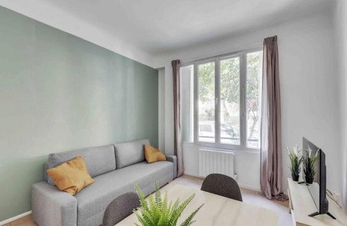 Le Bourget Apartment | Peaceful apartment 4 beds /expo park/Paris/CDG