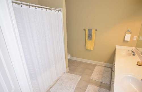 Burnside House | Peaceful, Award-Winning Gated Pelican Point Golf Community