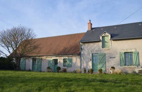 Saulnay Bed & Breakfast | Peaceful B&B with games room in the Berry