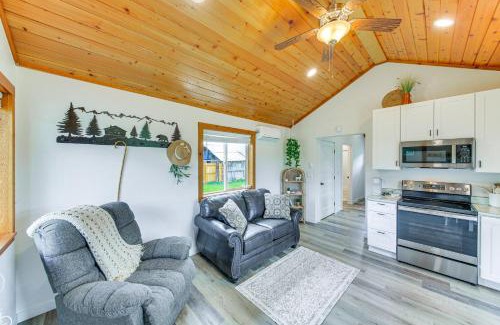 Bonners Ferry House | Peaceful Bonners Ferry Cabin with Deck and Mtn Views!