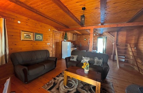 Zabljak Cabin | Peaceful Cabin Escape – Enjoy Fresh Air, Comfort, and Stunning Scenery