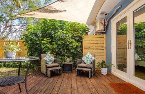 Royal Poinciana House | Peaceful Casita Near Hollywood Beach & Essentials
