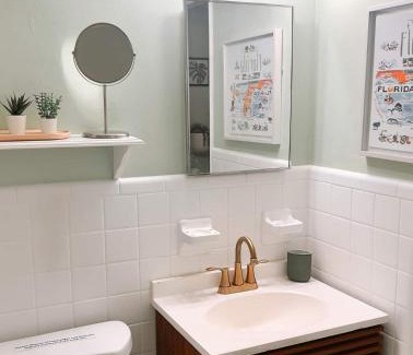 Royal Poinciana House | Peaceful Casita Near Hollywood Beach & Essentials