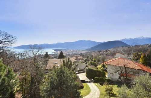 Cargiago Cottage | Peaceful Cottage in Cargiogo with Private Terrace
