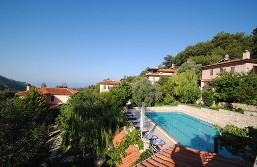 Islamlar Villa | Peaceful Country Cottage Villa with Private Pool