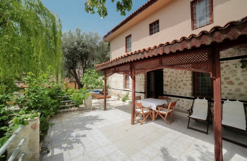 Islamlar Villa | Peaceful Country Cottage Villa with Private Pool