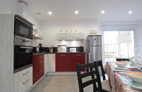 Le Mesnil Cottage | Peaceful country house with garden, near Cotentin beaches