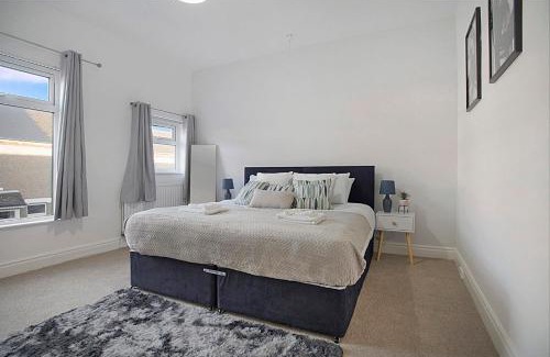 Darlington Apartment | Peaceful Dwelling at Falmer Road, Sleeps 4