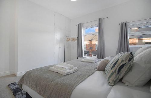 Darlington Apartment | Peaceful Dwelling at Falmer Road, Sleeps 4