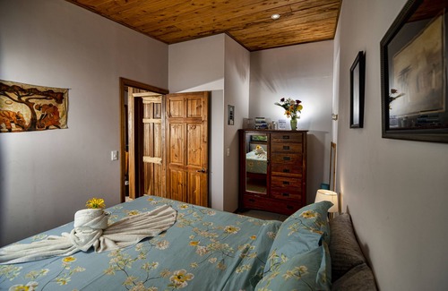 Monteverde House | Peaceful Eco-Suite in Monteverde with Wildlife Views & Private Entry