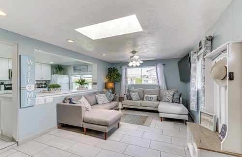Eureka Cottage | Peaceful Eureka Beach Cottage w/30-Foot Dock