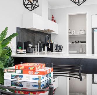 Point Cook House | Peaceful gem near Town Centre