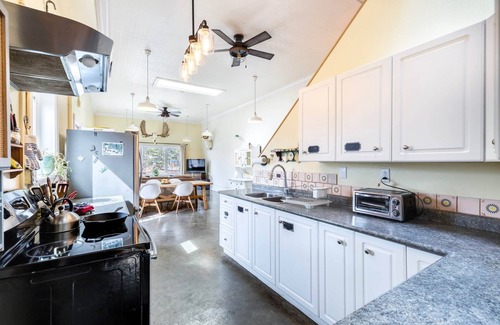 Whitehorse Other | Peaceful-Hide-Away on the River
