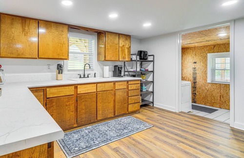 Coxs Creek House | Peaceful Home w/Patio on 30 Acres in Coxs Creek!
