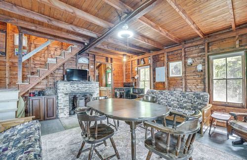 Vassalboro Cabin | Peaceful Lakefront Maine Cabin w/Sunset Views