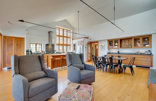 Wilmington House | Peaceful Marlboro Vacation Rental w/Sauna & Yard!
