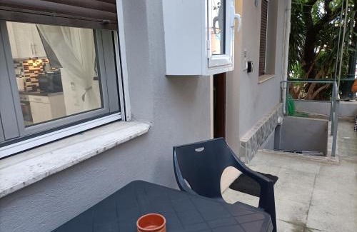 Dafni Apartment | Peaceful Oasis
