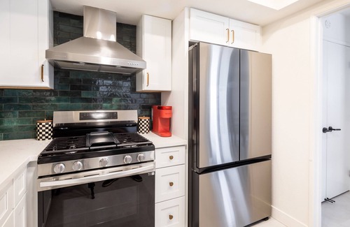 Sunrise Villas Condo | Peaceful Palm Springs Escape