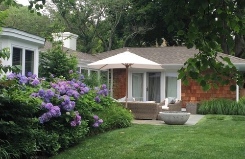 Tuckahoe House | Peaceful Quiet Updated Modern Home