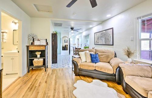 Woodlake House | Peaceful Ranch Home with Sierra Nevada Views