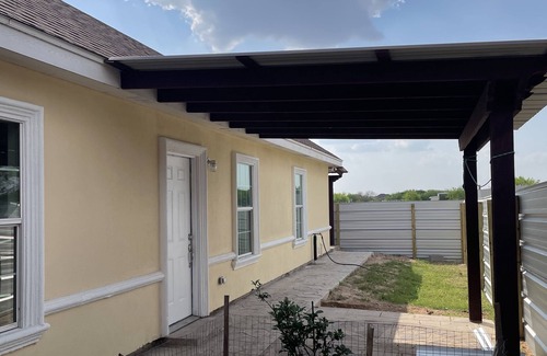 Monte Alto Apartment | Peaceful Ranch house apartment. Relaxing fresh air greenery around.
