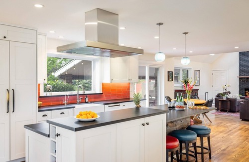 Boulder House | Peaceful Retreat with Outdoor Oasis — 10-min to Downtown